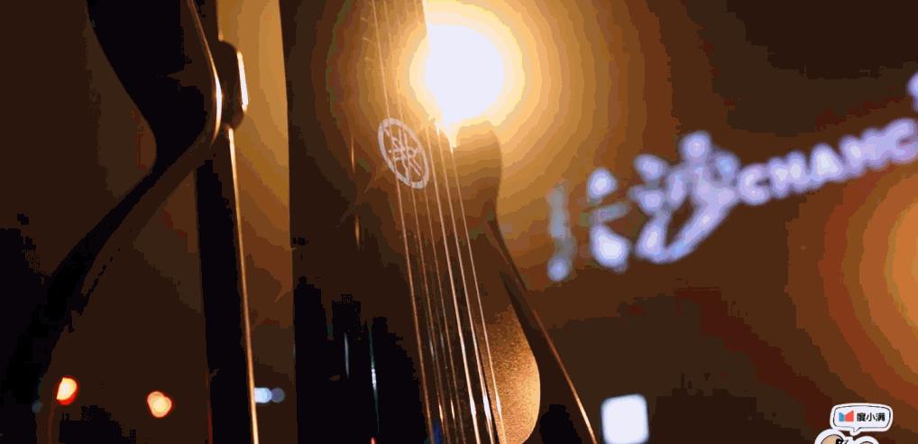 民谣|张亚东哽咽、李宇春、老狼飙泪，内地民谣人28年等来首档专属音综