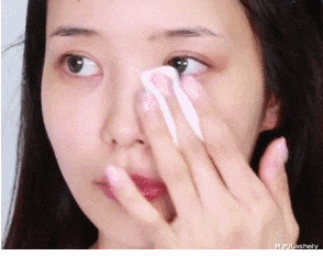 丝瓜 赵露思的“伪素颜妆”,瞬间变“磨皮脸”,没有同款颜你也能get