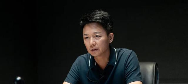 白敬亭|白敬亭满足粉丝愿望，喊话鹅厂要求加更《开端》成功，互动太搞笑