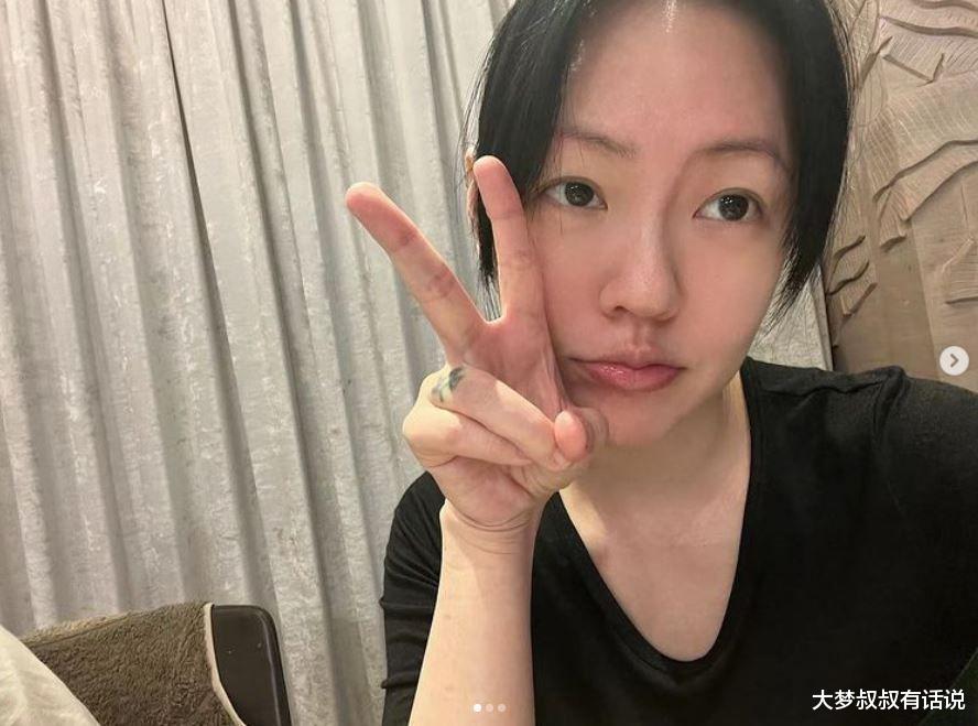 具俊晔|小S“哭脸特效”恶搞具俊晔:说你爱我姐!大S镜头外喷笑