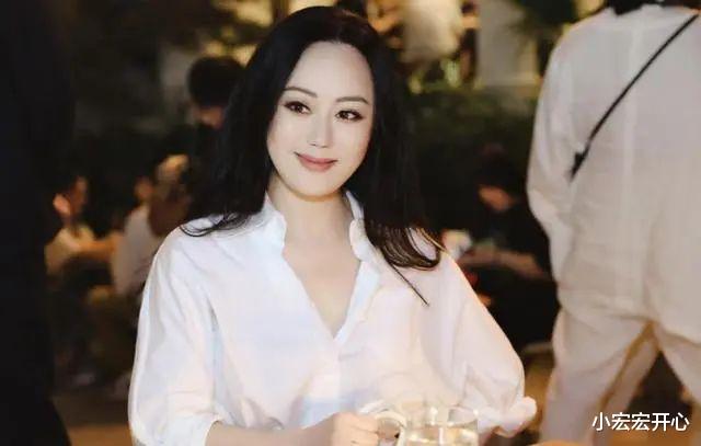 章小蕙|曾嫁给了2个亿万富翁,独自还清了2.5亿债务的章小蕙,如今怎么样了?