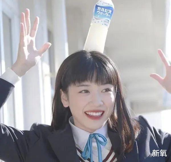 |光靠颜值就在国内出圈的日系美少女