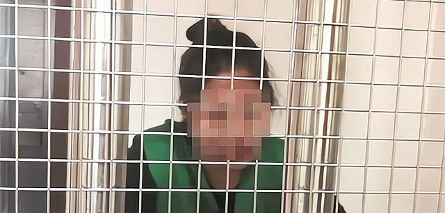 案例:男子趁女友上卫生间去嫖娼,在巷子里被抓现行引发血案