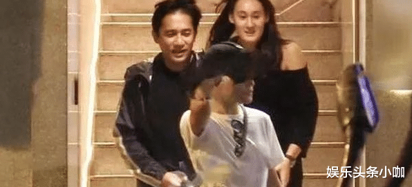 熊黛林|表面上是夫妻,却新欢不断,他俩早就各玩各的?