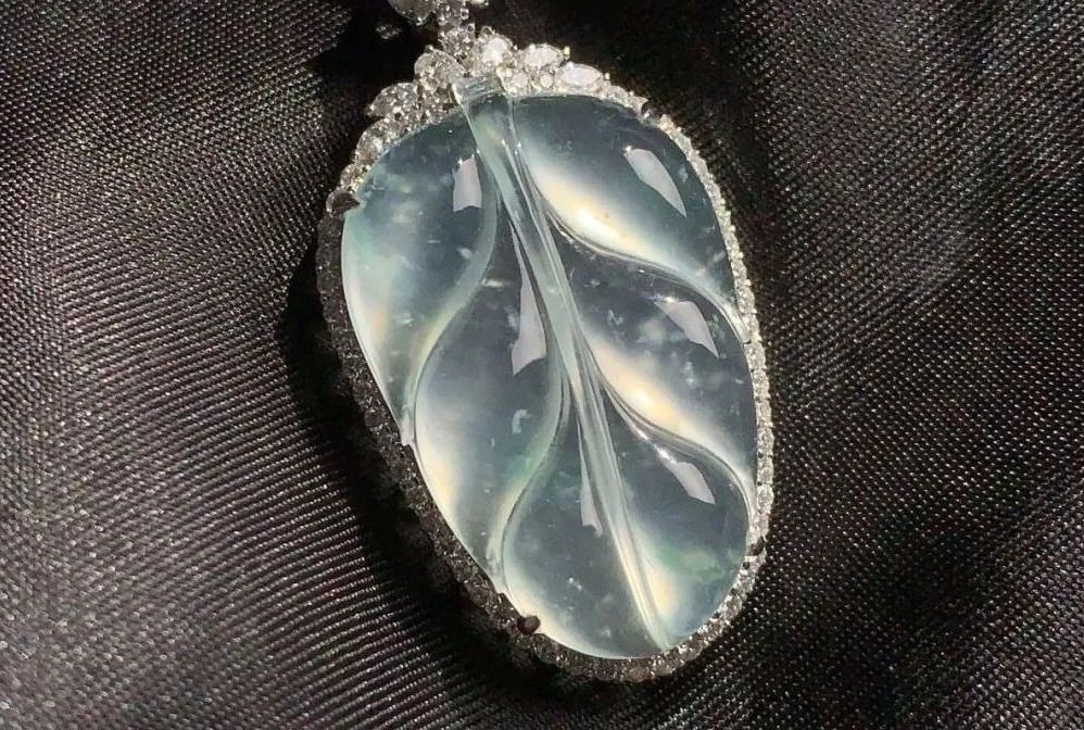 翡翠|翡翠的“棉”是怎么来的？雪花棉又有何不同？