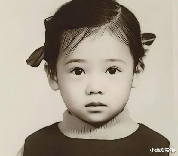 翁虹|“叛逆女神”翁虹:13岁离家出走,26岁一脱成名,她经历了什么?