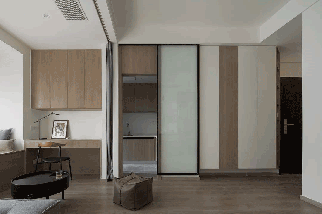 她家43㎡,因太会布置走红,住四口人也不挤,还有超强收纳,羡慕