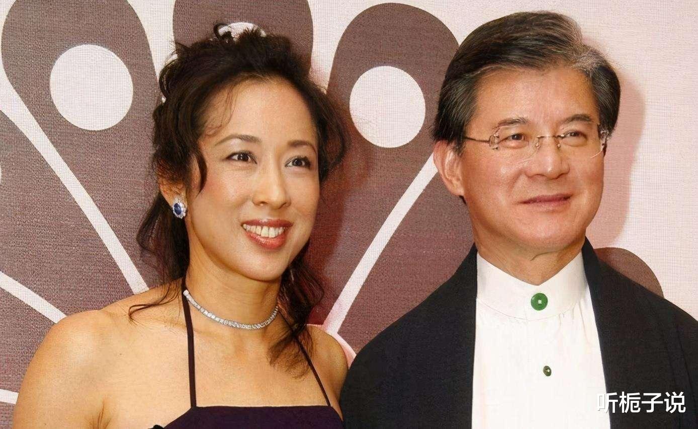 朱玲玲|霍家遗产再开庭？朱玲玲净身出户另嫁豪门，霍震霆三兄弟各分65亿