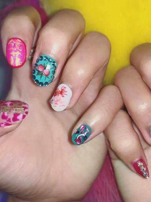 美甲 收藏!看完这篇推送再也不用为美甲发愁啦