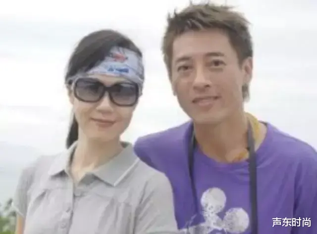 吕颂贤|夫妻26年坚持“禁欲”, 为的是不变老, 网友：得有多爱啊