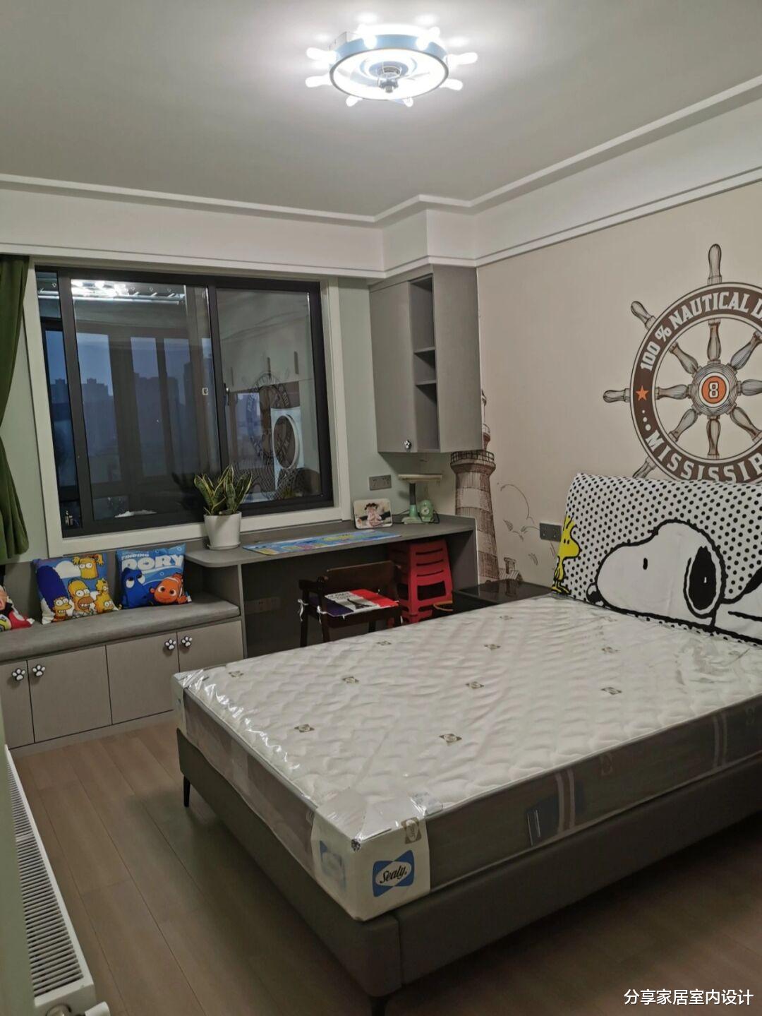 普通装修花了半年终于完工,效果很满意,电视墙非常实用!