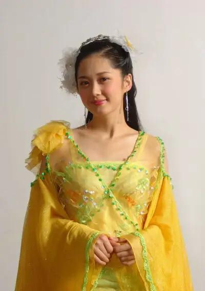 张娜拉|恭喜！又一个童年女神嫁人啦！