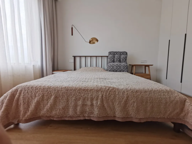 她在四川小城买下双层小楼，坐拥210㎡室内花园！过着神仙般生活