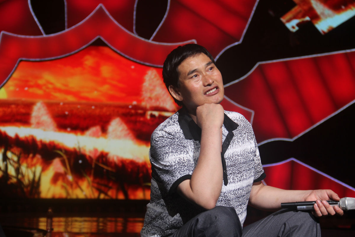 美颜|大衣哥将再次登上春晚?陈亚男阴谋被戳穿,官方出手大快人心