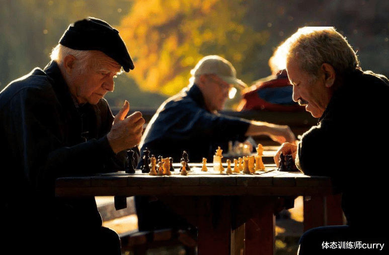 枸杞|“晨食壮火,午泄残精”,有没有道理?建议:人至中年后少做3事