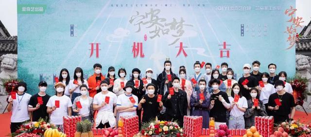 白梦妍|出道六年,她能大爆吗?