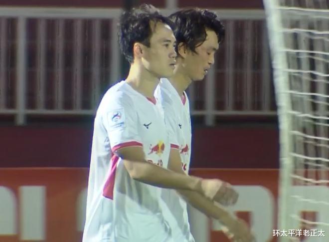 亚冠|1-1！亚冠再爆冷！越南弱旅逼平澳超5冠王，深陷死亡之组拒绝陪跑