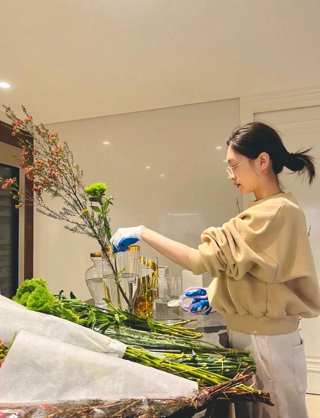 花仙子|春暖花开却不会拍大片，花仙子下凡教你仙气满满