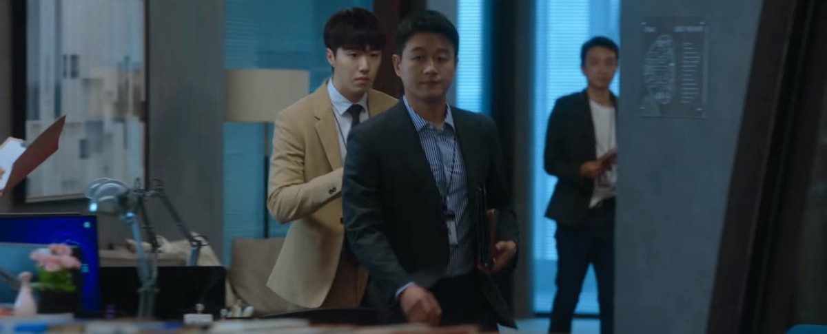 佟大为|开播1天，就超越张嘉益妻子新剧，佟大为新剧一度飙上热度榜第一