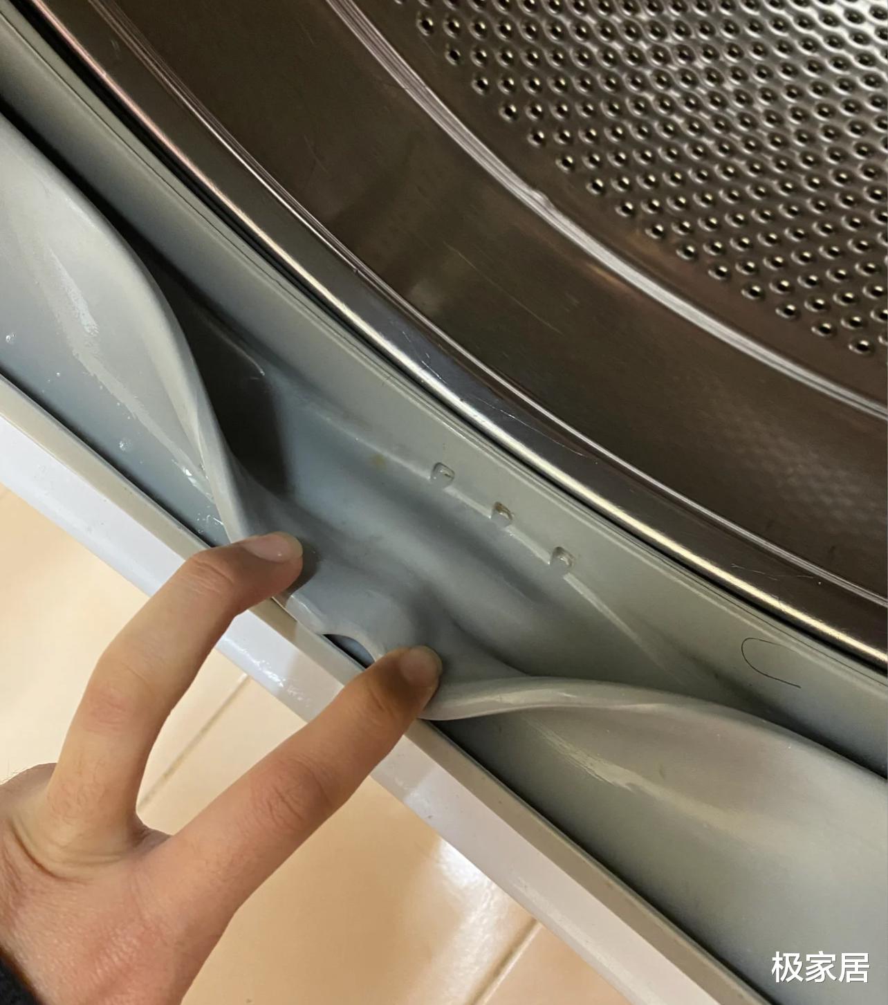 洗衣机用完后，“开盖”还是“关盖”好？难怪衣服洗完脏兮兮