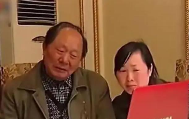 回顾 四川一女学生被120元卖给55岁光棍为妻,两人和鸡鸭同住17年
