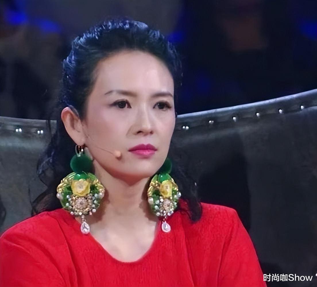 奔五的女人，尽量避开这3种“廉价”穿搭，土气又显老