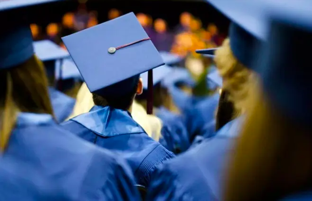 武功山|遍地研究生，想去体制内，这是件好事吗？