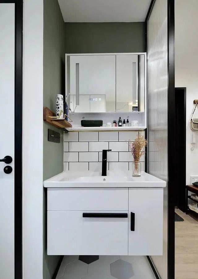 40轻奢风小户型装修,合理动线+超强收纳,打造出大平层的既视感