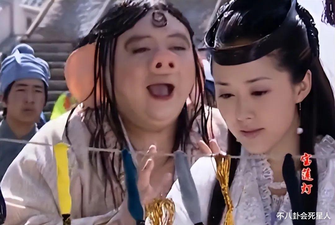 李嘉明|端午节假期10个瓜，拍戏落水溺亡，被告上法庭，花260万买狗