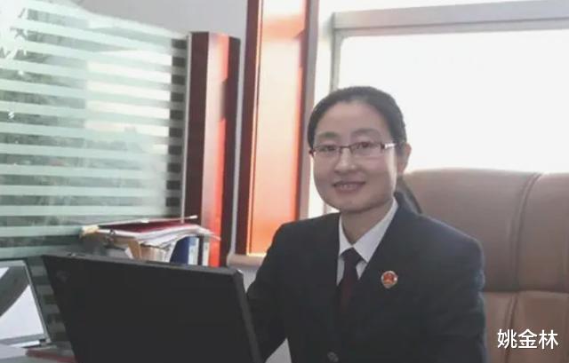 招聘|三本生扎堆考公被嘲：如果三本生都能上岸，那读985有啥意义？