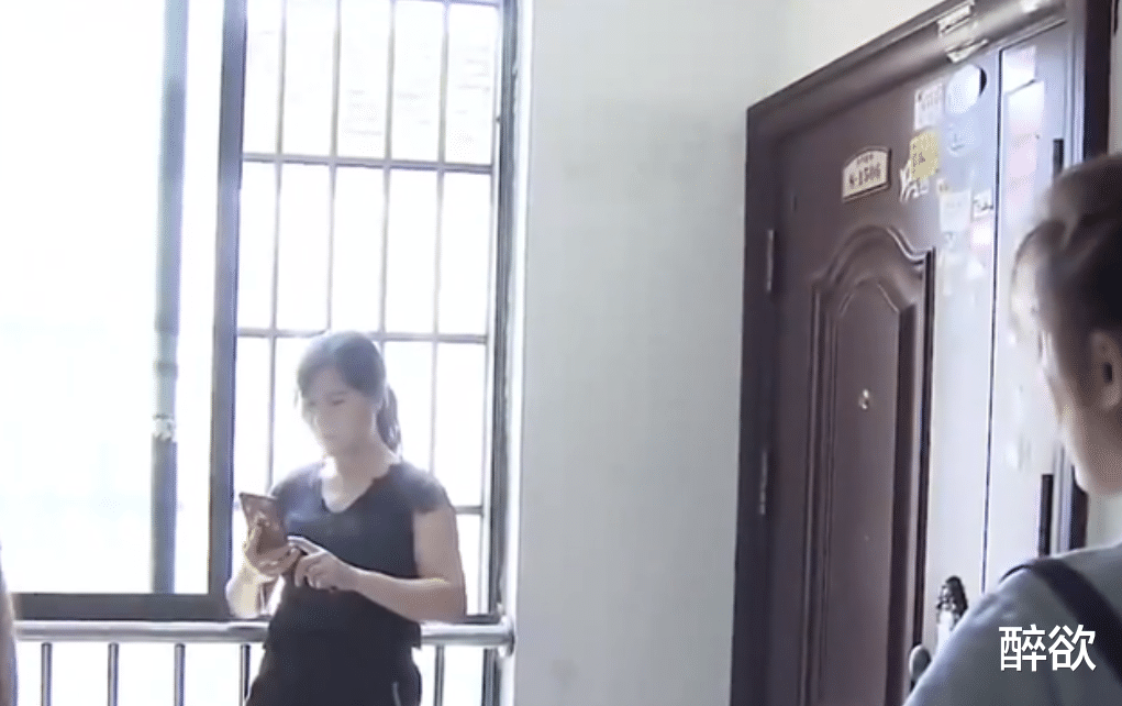湖南女版54岁\巨婴\:啃老24年不上班,94岁老母摔断腿仍为她洗衣做饭