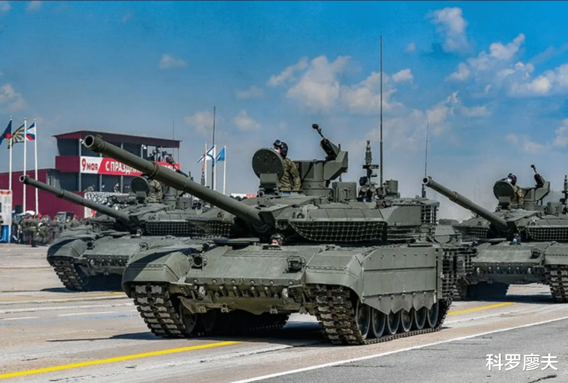 空有百万大军,兵力捉襟见肘,俄军的实战证明,解放军的路走对了