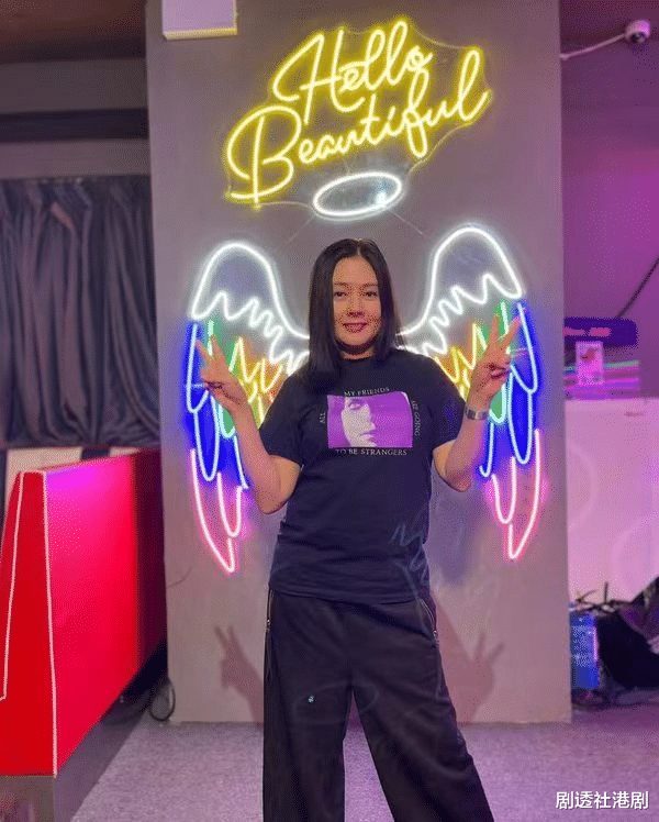 李丽珍|一代性感女神潜水两个月消瘦现身，自曝整日头晕，自嘲“珍婆婆”