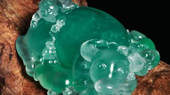 牡丹一元|玉赏 ▏翡翠玉雕艺术创作——《扭转乾坤》