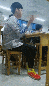 |演员拍戏取景被驱赶、被无视、被举报,明星回归“戏子”身份了?