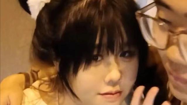 失业保险|王佳颖成网红，和前夫和好带货？学校最无辜，网友“傻悲”了