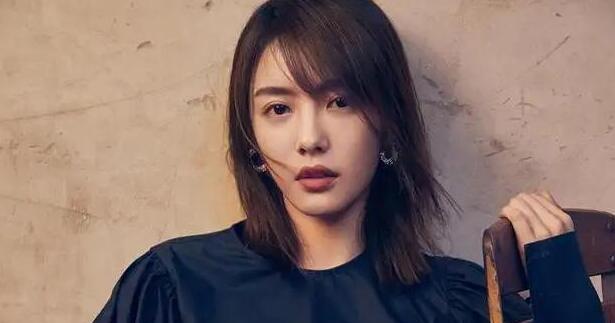 靳东|靳东再度出演大制作,新剧造型帅气又吸睛,网友:开启追剧模式