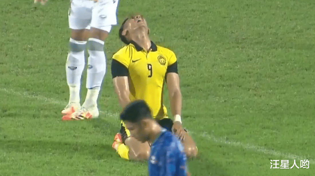 u23|2-1！10人泰国U23轰然倒下，打破9年不败神话，战斗意志比国足强
