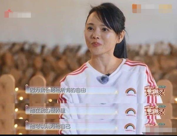 伊能静|伊能静儿子晒女装自拍照,戴毛绒帽子超自信,此前被传出要变性