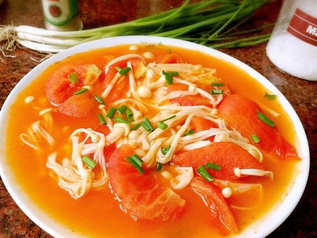 高血脂|中年男人得高血脂后,常吃三道菜可以帮到你,降低血脂保护血管