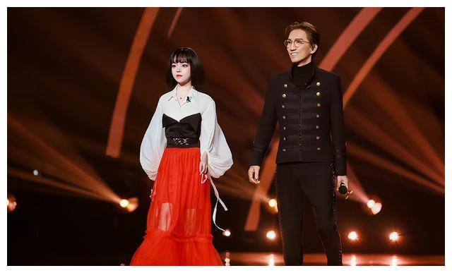 陆虎|《我们的歌4》新赛制：团战四人成绩绑定，周传雄陆虎联盟危险