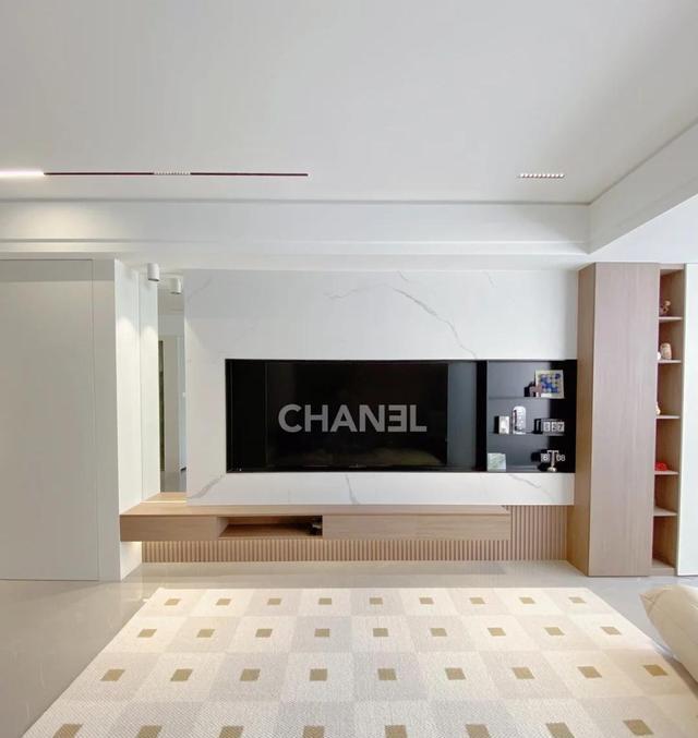 浙江90后夫妇，把86小家装得堪称收纳教科书，全屋干净又舒适