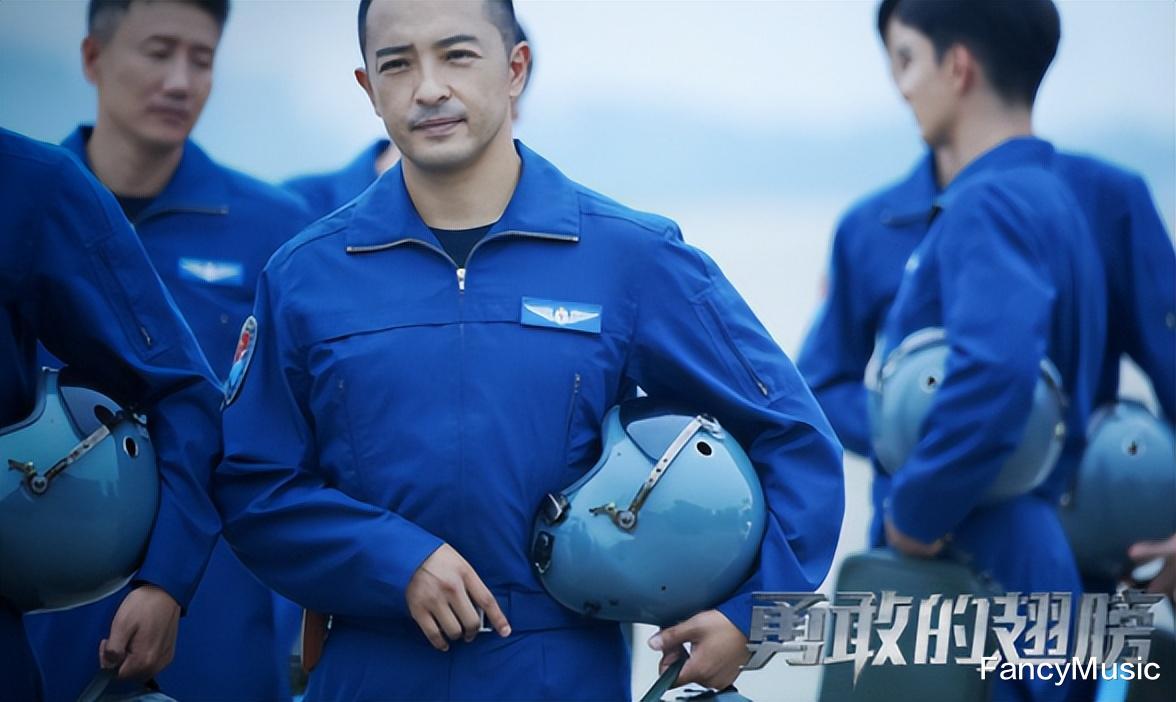 富大龙|连看6集《勇敢的翅膀》，导演拍出精髓，富大龙诠释演艺圈清流