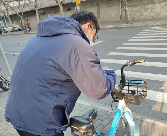 阿里巴巴|可扫共享单车,可叫网约车,这个APP全方位覆盖出行场景服务