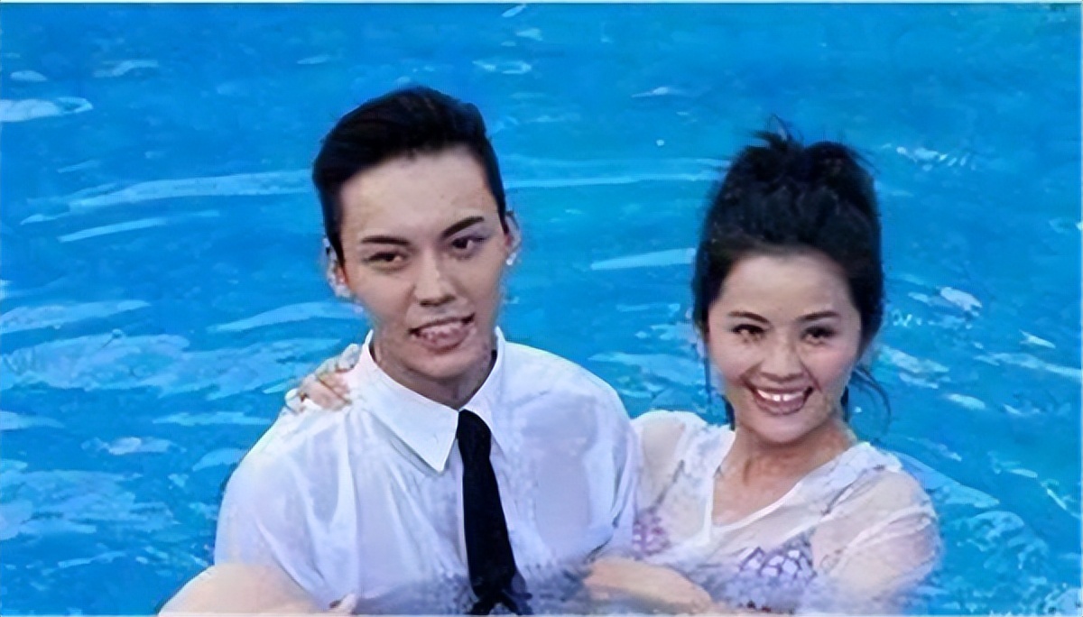 |当娱乐圈中的前任同台时，完全是大型修罗场