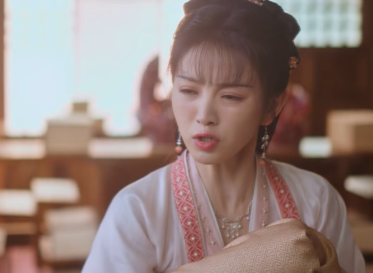 卿卿日常|全程干瞪眼,五官乱飞,《卿卿日常》女一号把演技炸裂玩出新花样