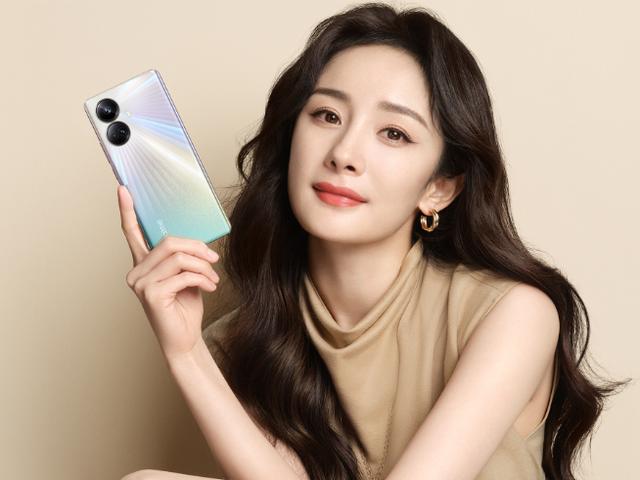 双十一|真我10双十一提前上架1299元起！超大杯真我10 Pro+还得再等等