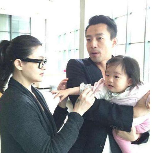 汪小菲|汪小菲放话争回孩子抚养权，透露马上飞台北，并要曝光小S黑料