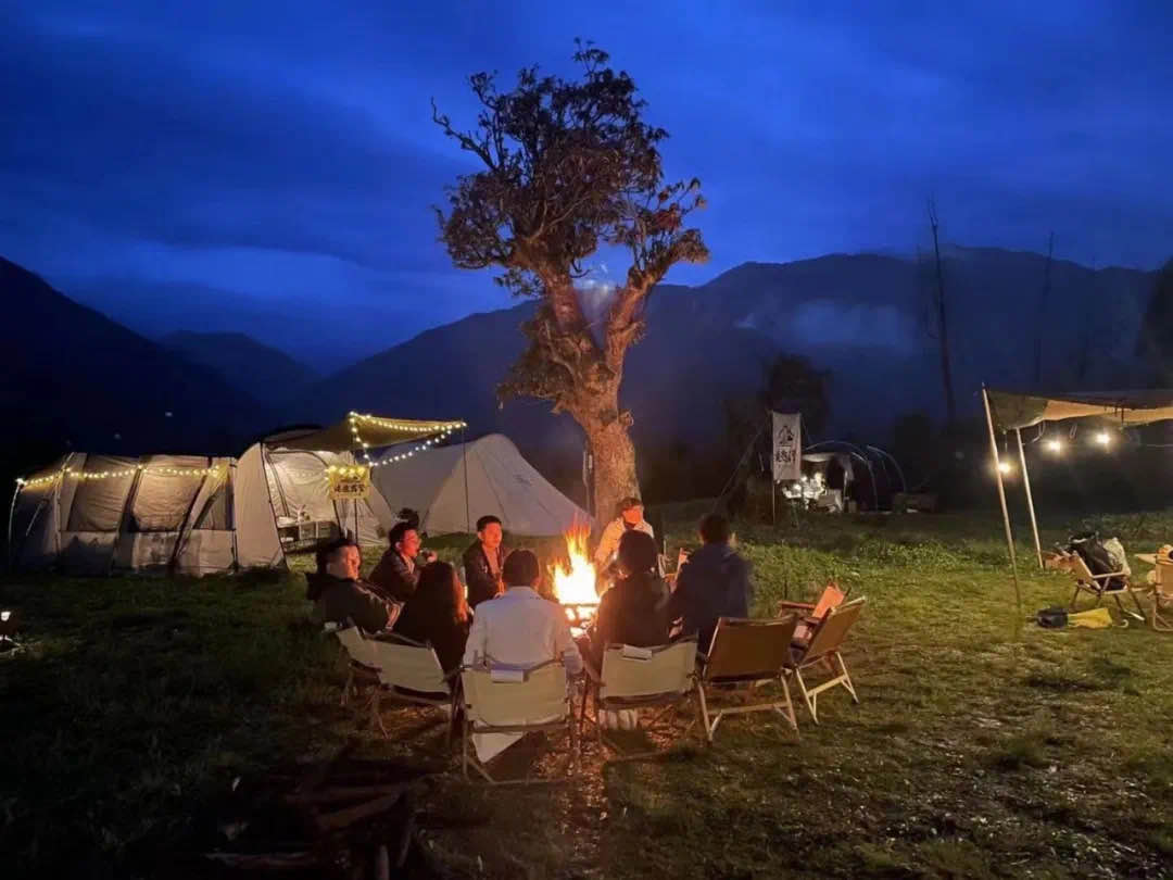 露营|趁夏天尾声,进行一场露营出逃!走近途居 与自然为邻 与星辰作伴