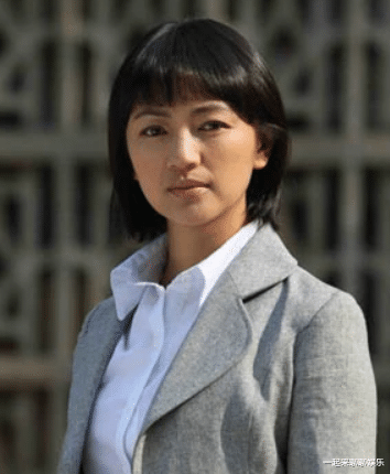 罗海琼|37岁嫁华谊副总裁,王菲给她当伴娘,48岁手握半个娱乐圈,凭什么